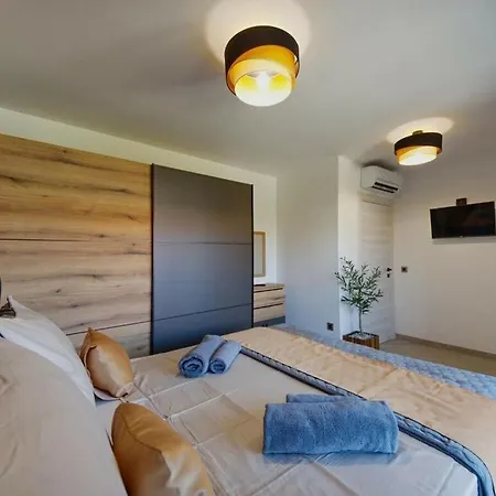 Pieron Comfortable Holiday Villa