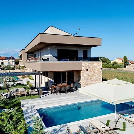 Villa Pieron Comfortable Holiday *